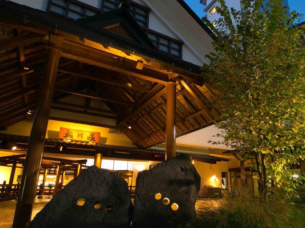 Ookawaso Hotell Aizuwakamatsu Eksteriør bilde